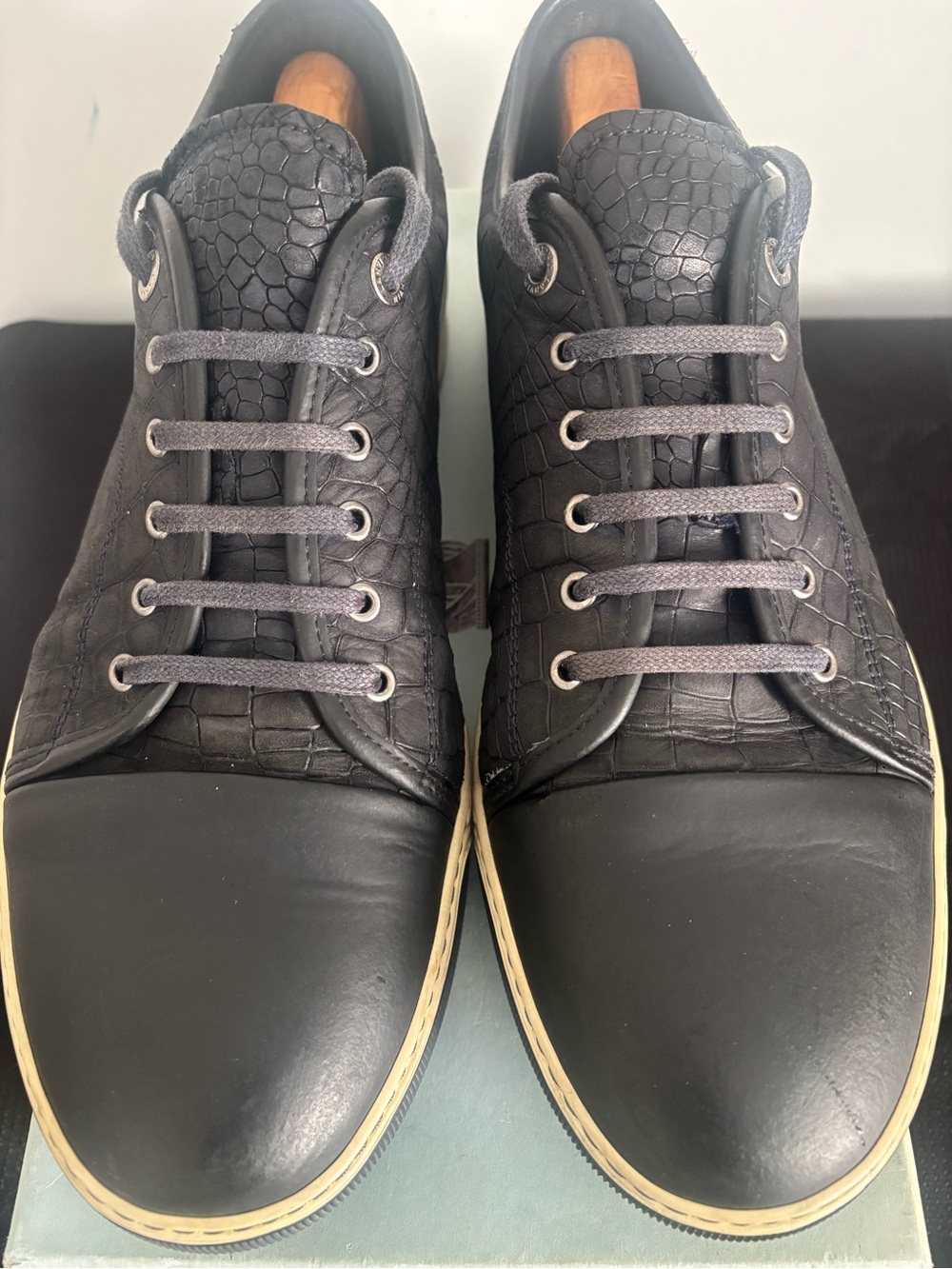 Lanvin Navy Blue Textured Leather Low-Top Sneakers